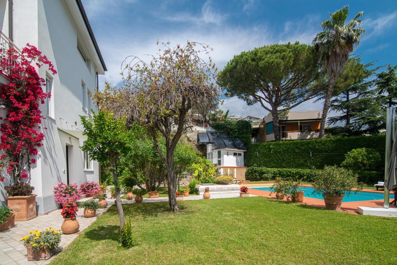 Magnificent Villa San Remo Extérieur photo