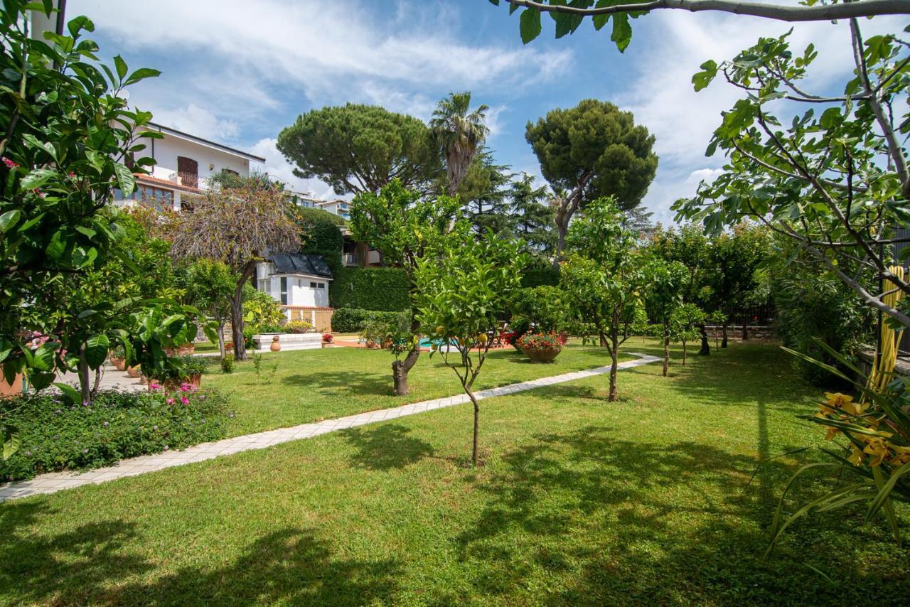 Magnificent Villa San Remo Extérieur photo